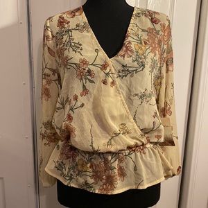Junior’s | long sleeve blouse | small | tan | floral print